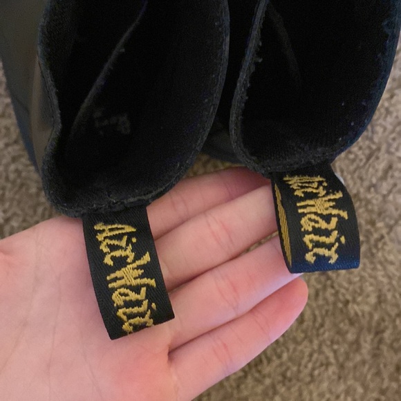 Dr. Martens - Picture 6 of 7